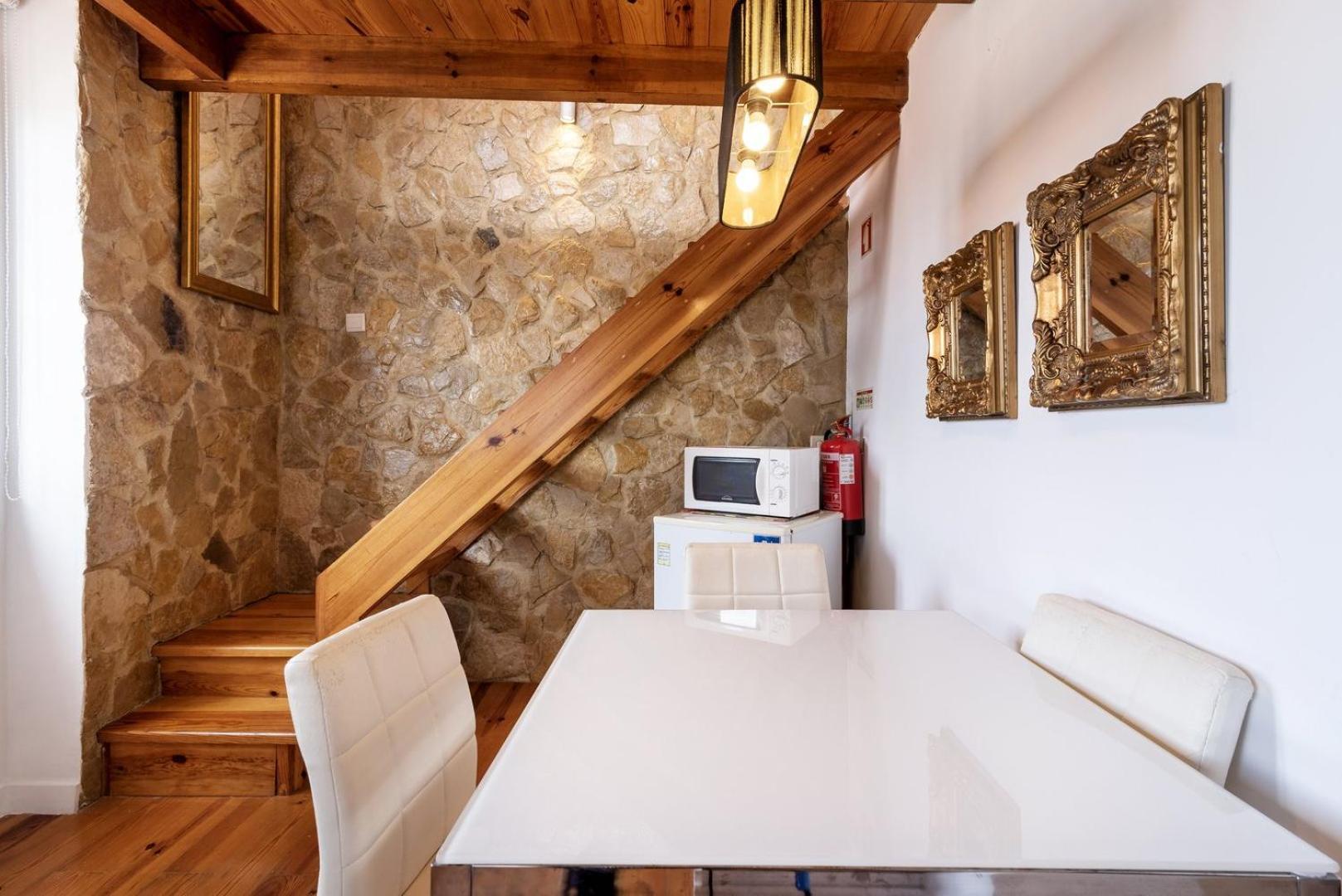 Ferienwohnung Guestready - Fantastic Rustic Duplex With Terrace Lisboa Exterior foto